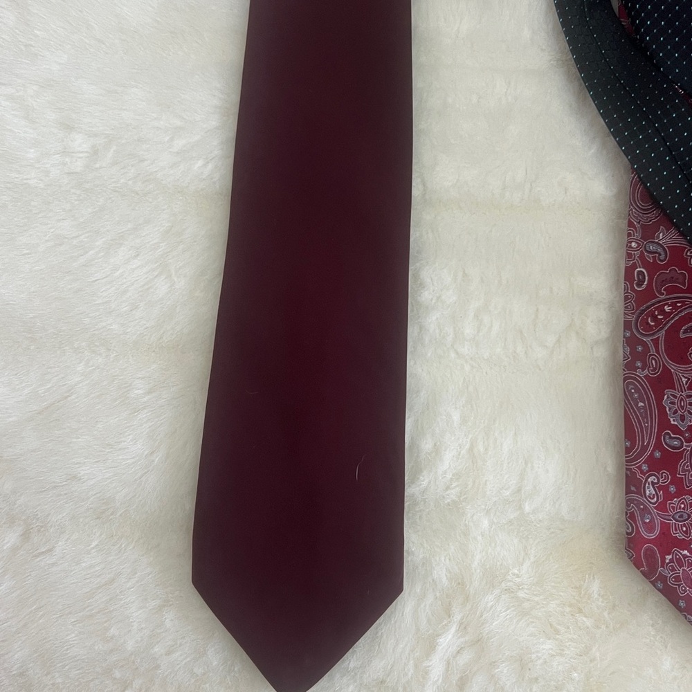 Geoffrey Beene SILK Burgundy, Black, Red, Pink Tie Set - Picture 3 of 11